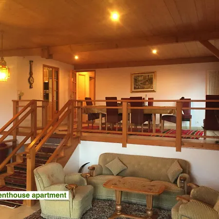 Chalet Le *